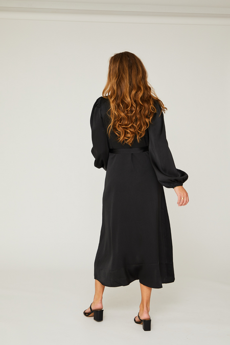 Peony Long Sleeve Dress - Black